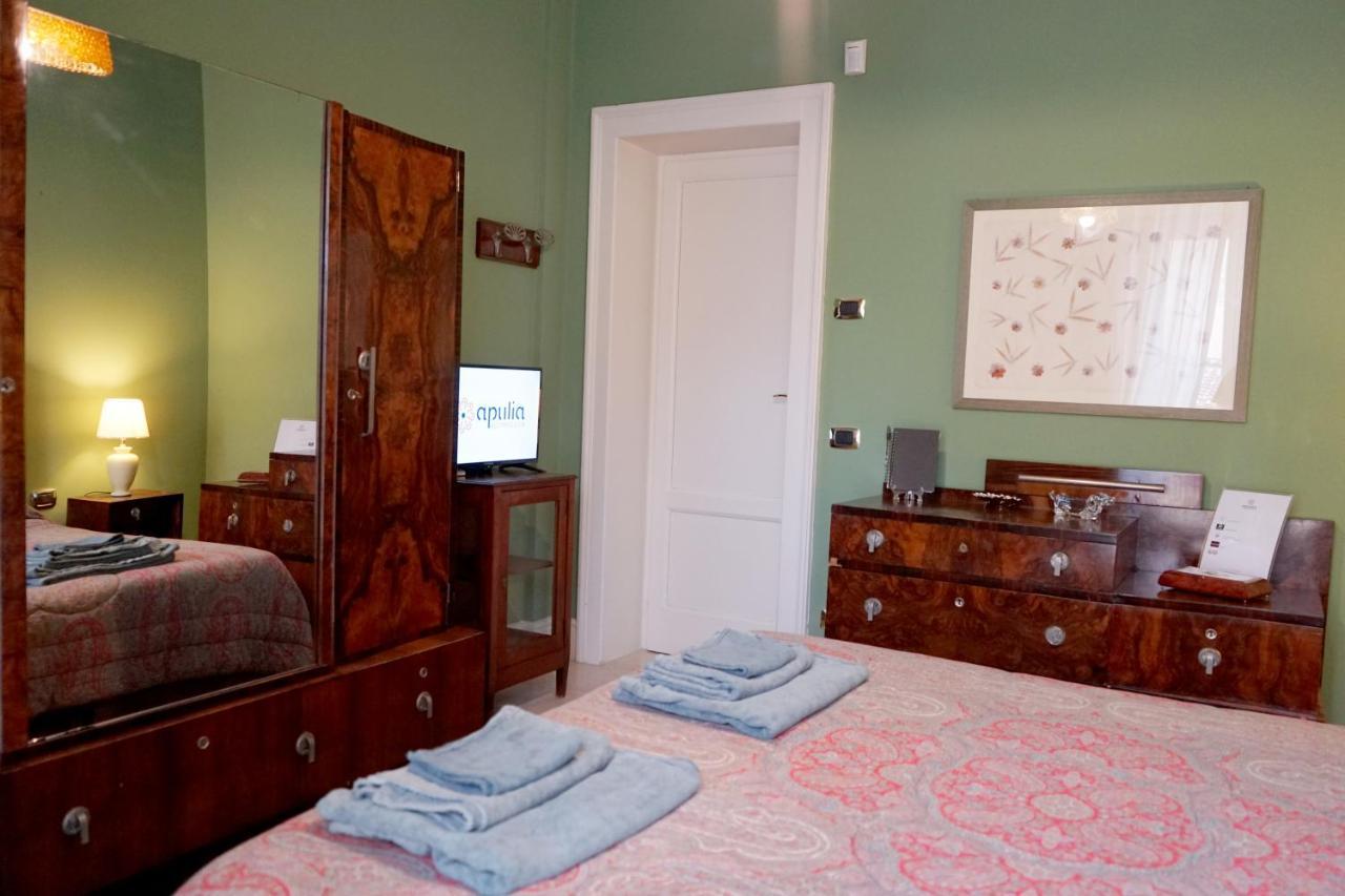 Appartamento Di Fronte Al Mare By Apulia Accommodation Bari Exterior foto